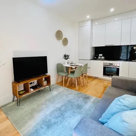 The House - Charming Oporto