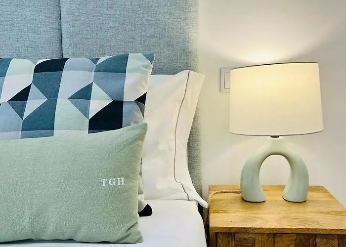 The House - Charming Apartamento